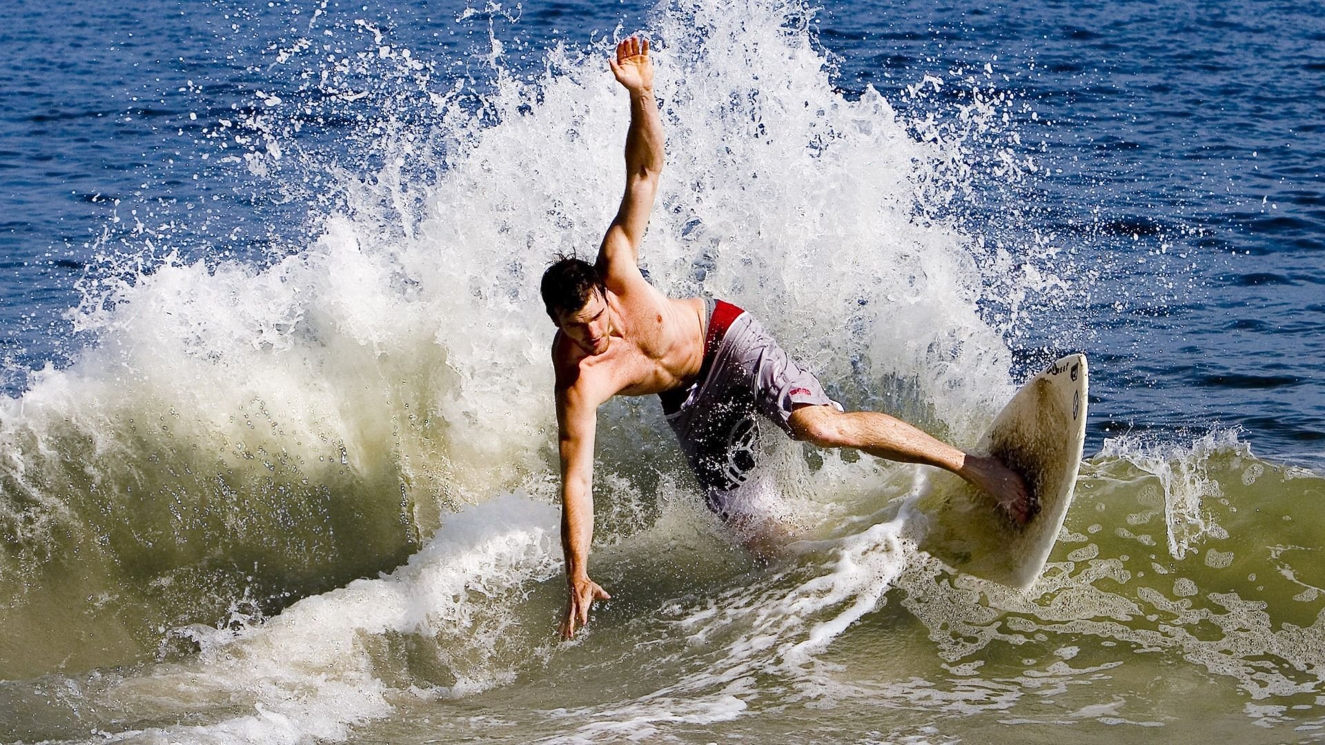 拉尼·帕利斯特冲刺阶段力量十足，帕斯特里尼老板